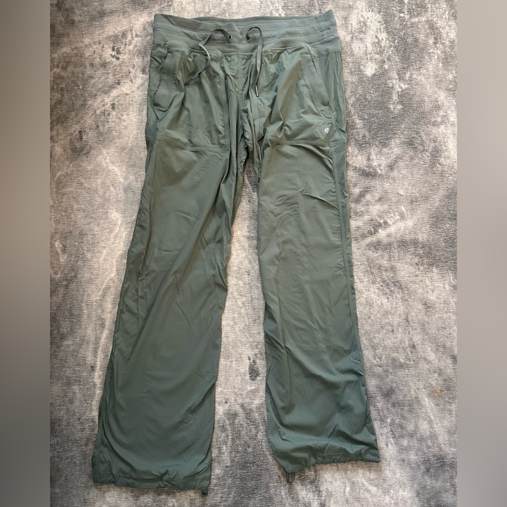 Dance Studio Mid-Rise Pant *Regular - Army Green